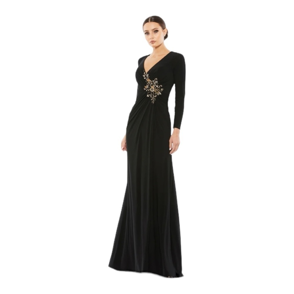 Mac Duggal Appliqué Long-Sleeve Gown in Black NWOT
